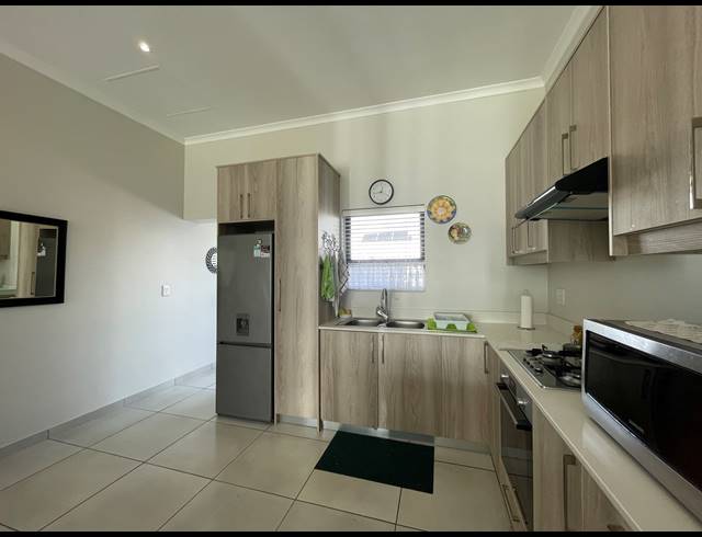 3 BEDROOM FREESTANDING FOR SALE IN LAGUNA